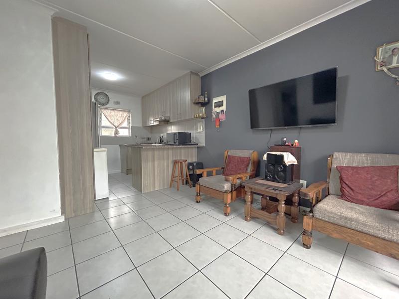 2 Bedroom Property for Sale in Muizenberg Western Cape